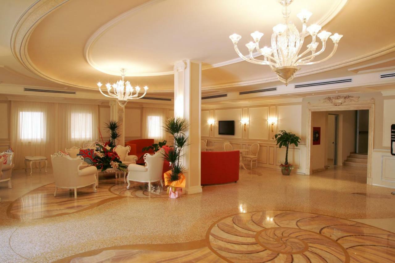 Palace Hotel Vieste Eksteriør billede